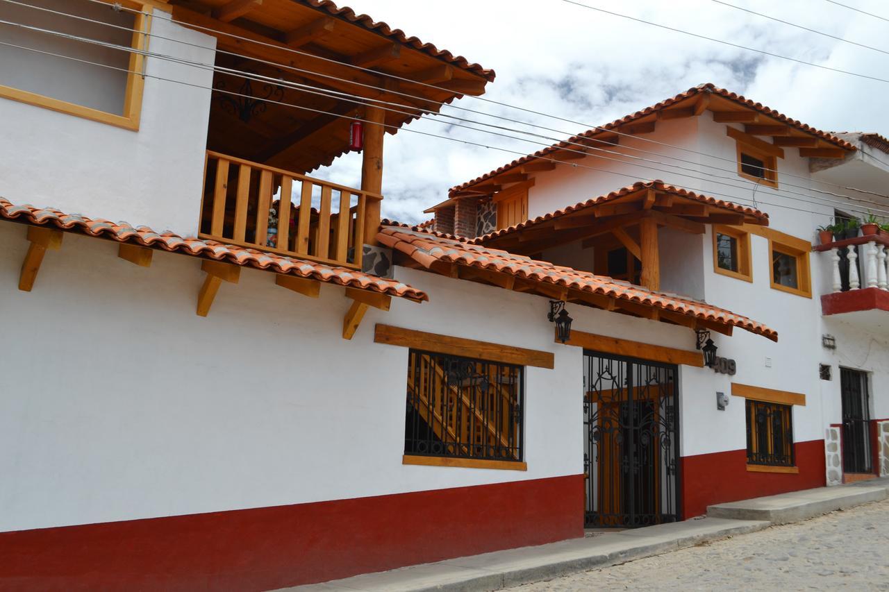 Hoteles Viva Tapalpa Buitenkant foto